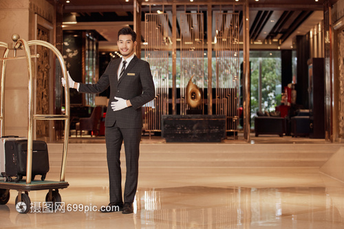 禮賓服務的雙翼 行李搬運與攝影攝像，打造酒店卓越體驗